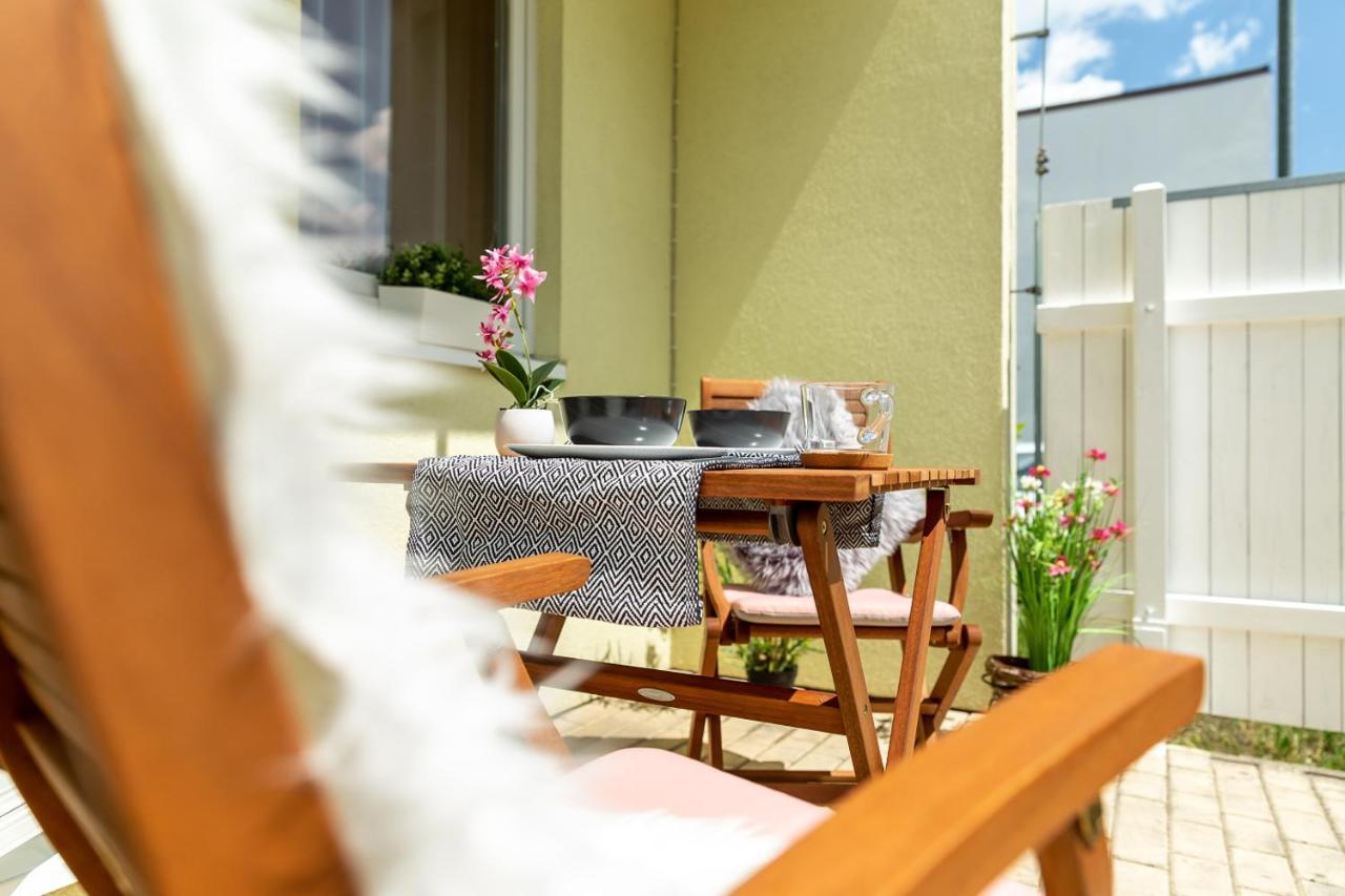 Apartman Dream V Mikulove - Jine Ubytovani Lednice Daire Dış mekan fotoğraf