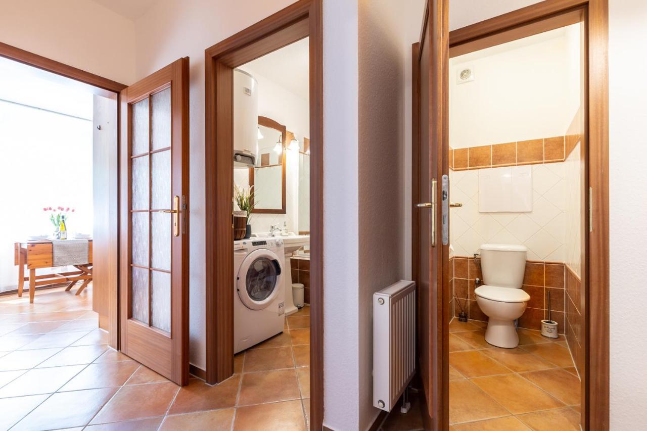 Apartman Dream V Mikulove - Jine Ubytovani Lednice Daire Dış mekan fotoğraf