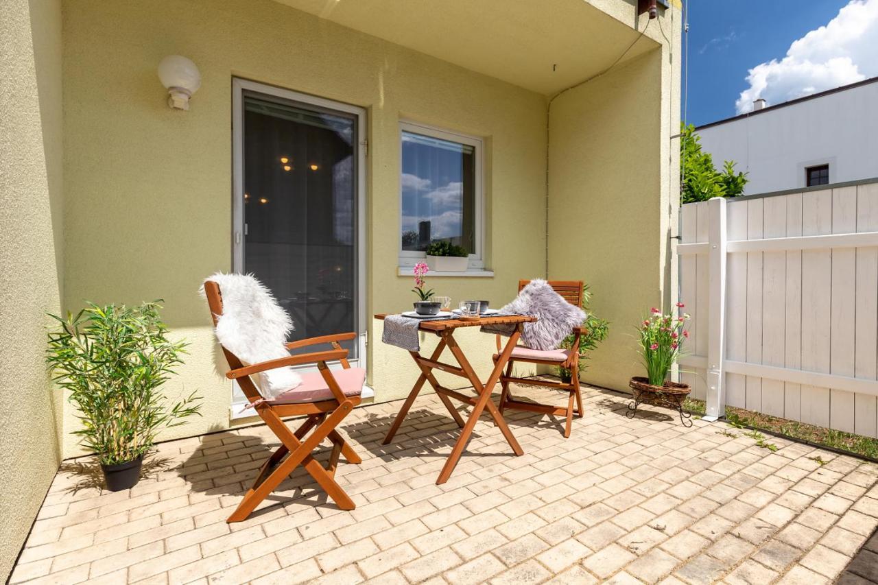 Apartman Dream V Mikulove - Jine Ubytovani Lednice Daire Dış mekan fotoğraf